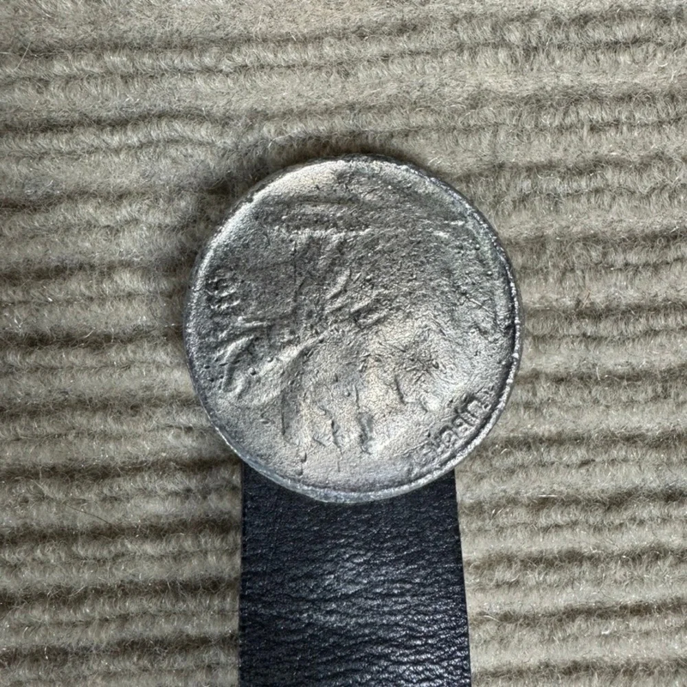 Canterbury Filenes Black Leather Belt Buffalo Nickel Coin Buckle Size 34 1683101